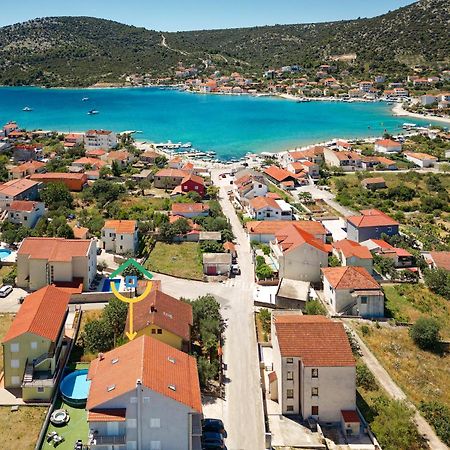 Sun Spalato Mastrinka Vinišće Exterior foto